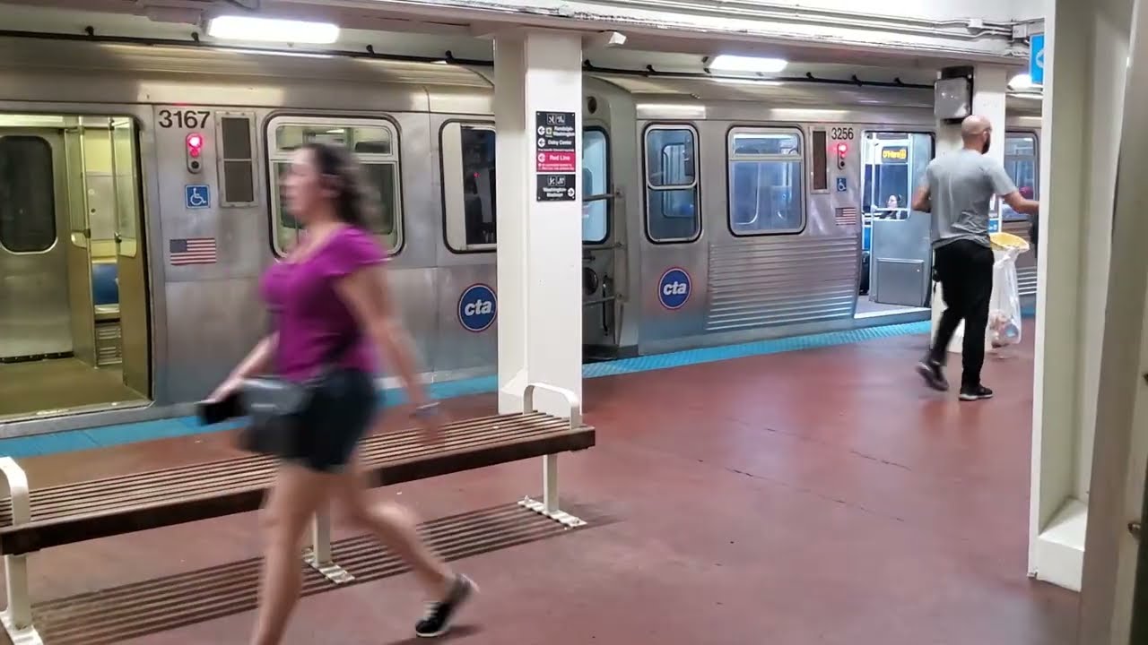 CTA Blue Line Train, UIC-bnd | Washington to UIC Halsted | 3200+2600 Series | 7.7.2024