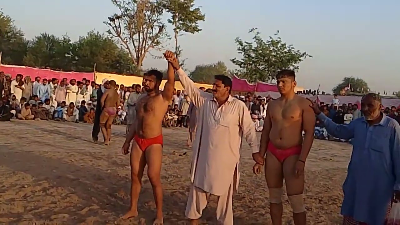 Akram pehlwan lurka vs shahzad pehlwan awan