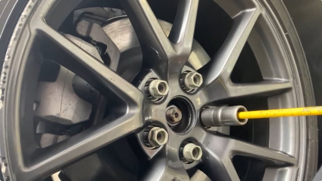 Day In the life of a tire mechanic | Ep. 2