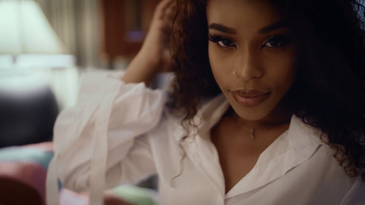 Nabila - Dis Moi  ( Clip officiel )