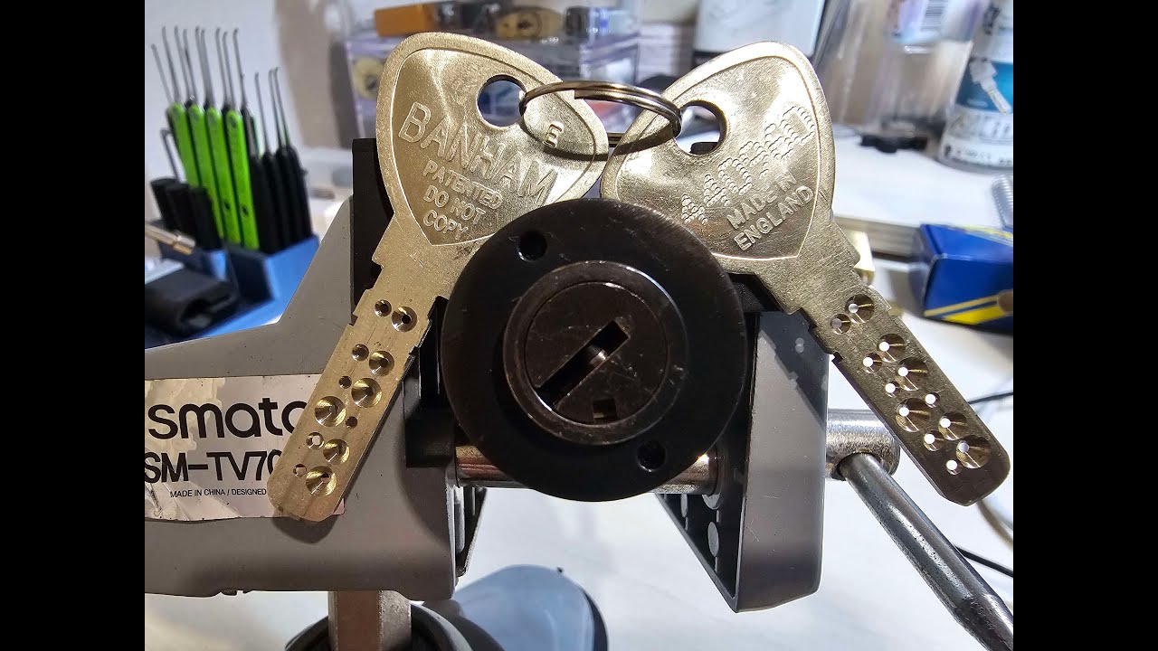Banham m2002 Picked and partially gutted