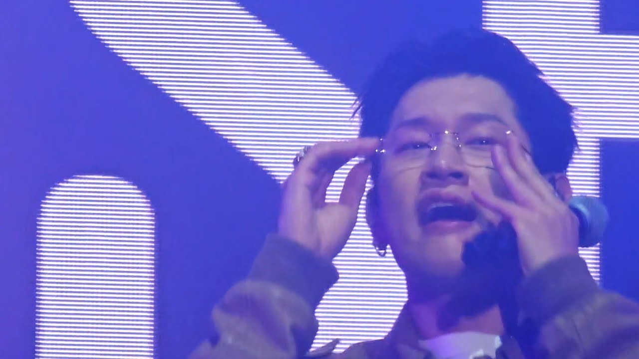 Crush - A Little Bit, Satisfied [2025 Seoul Jazz Festival]