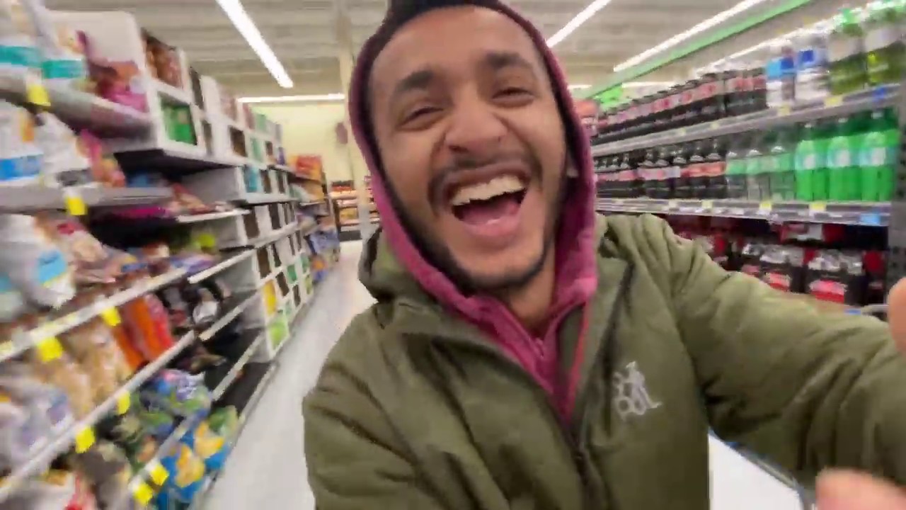 GROCERY SHOPPING IN CANADA DURING LOCKDOWN | WALMART