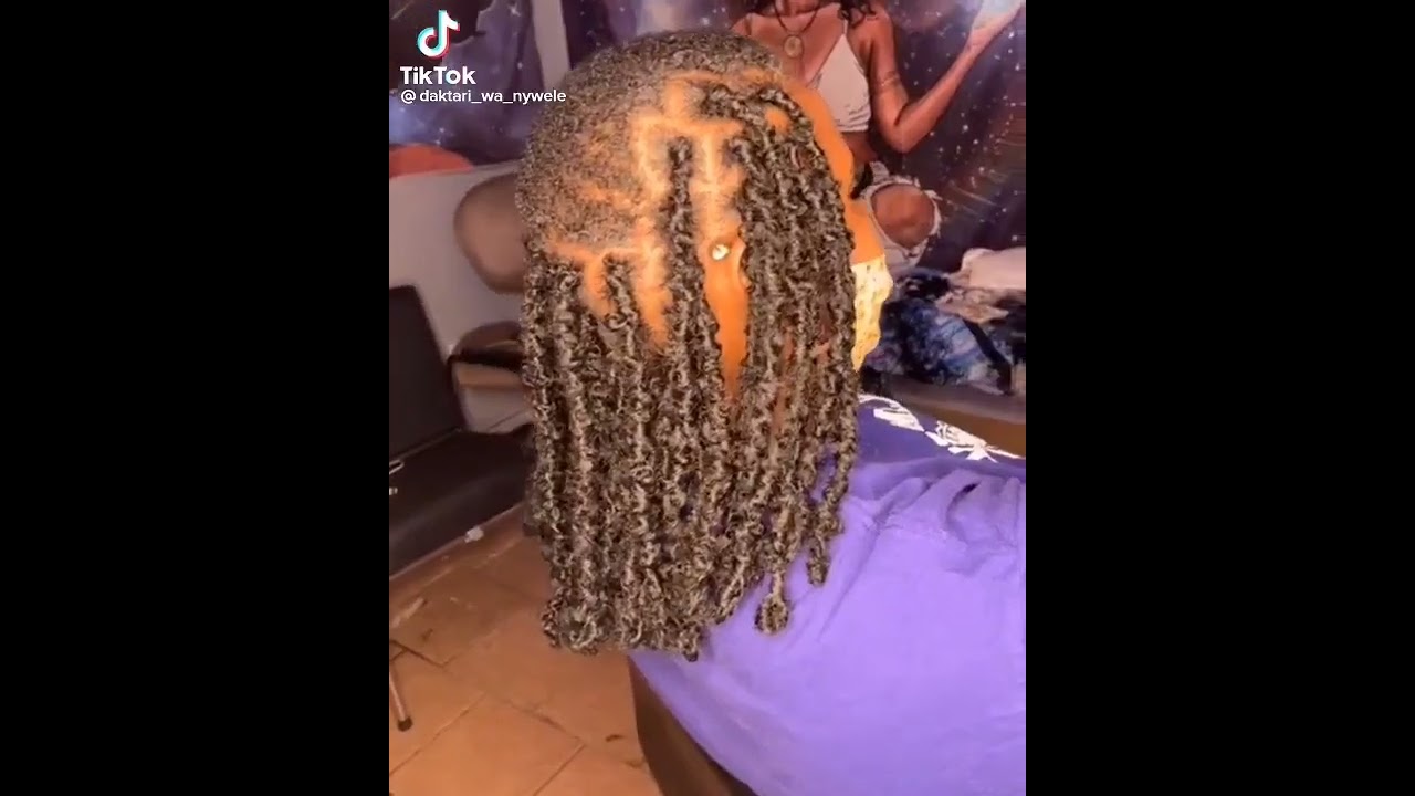 butterfly locs on short hair!😱 #naturalhairstyles #locs #butterflylocs