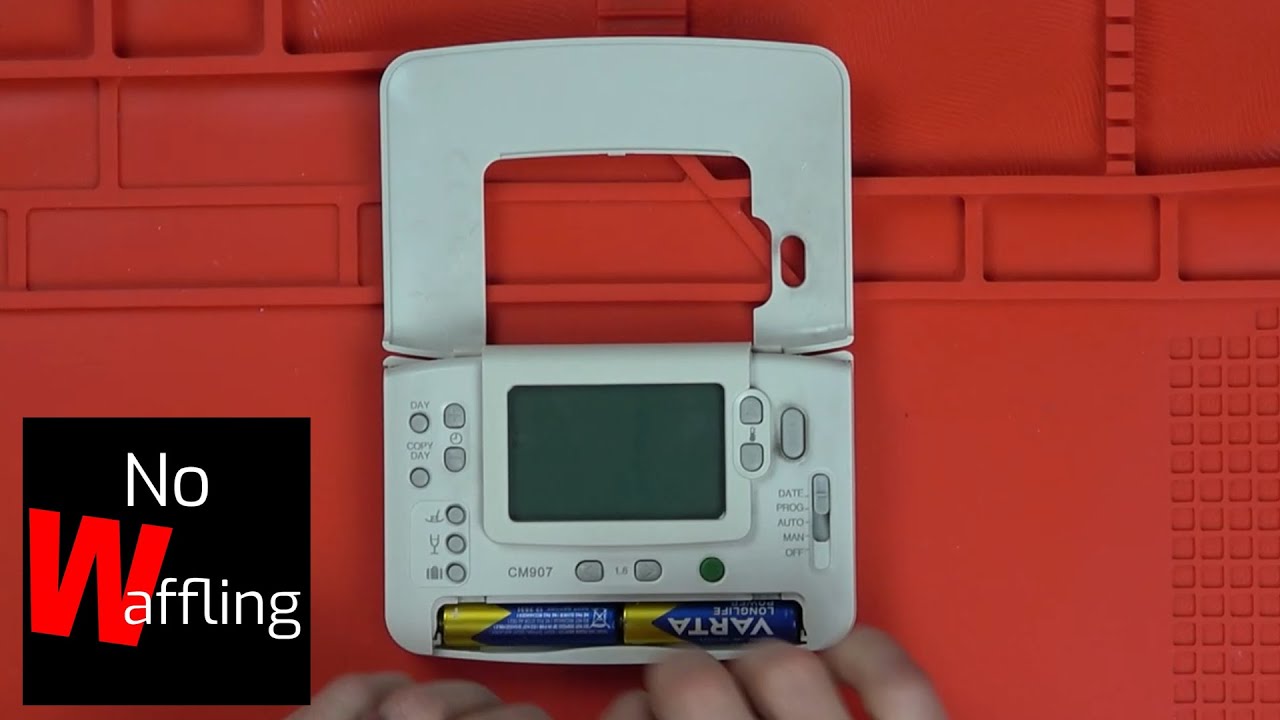 FIXING LCD Screen Honeywell programmer showing Blank Display - FAULT IDENTIFIED and How to Fix!