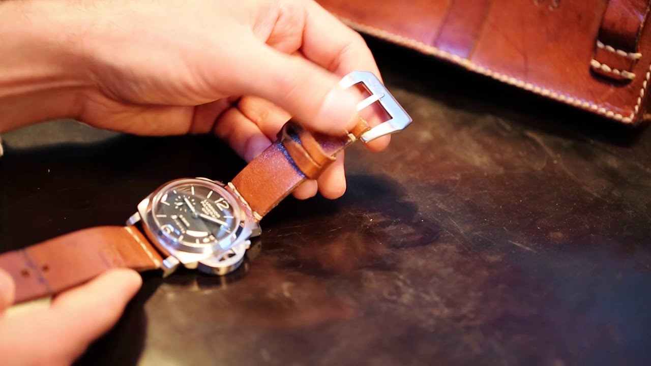 Detailed Look At A DA LUCA Swiss Ammo Pouch Watch Strap
