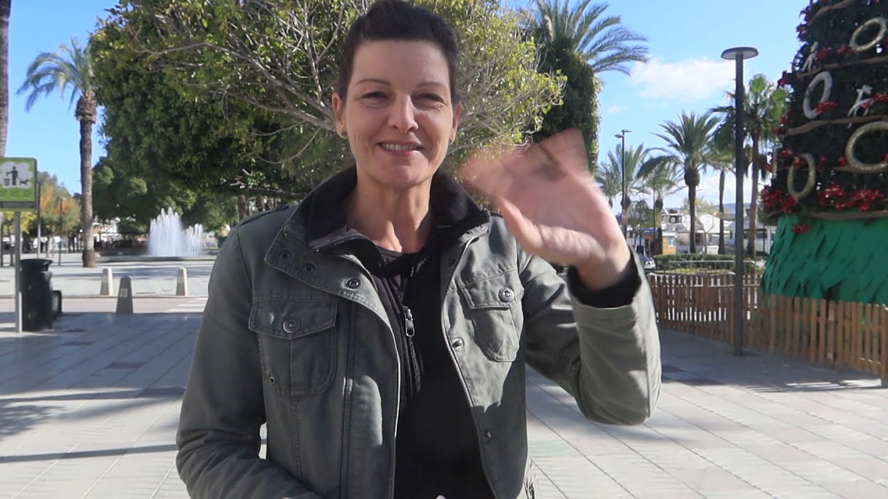 Ibiza ungeschnitten: Adventliches Schlendern durch San Antonio