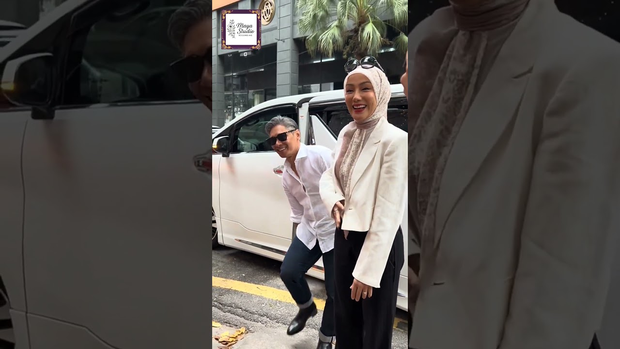 GEMPAK! Erra Dan Suami Naik Vellfire?