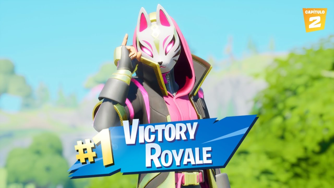 Victoria con la skin CATALIZADORA SOBRECARGADA Fortnite 2