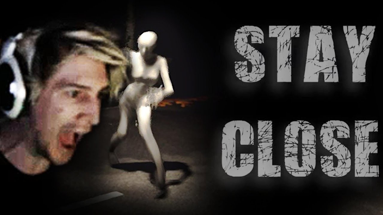 xQc and Moxy Play STAY CLOSE | *SCARY GAME* | with Chat