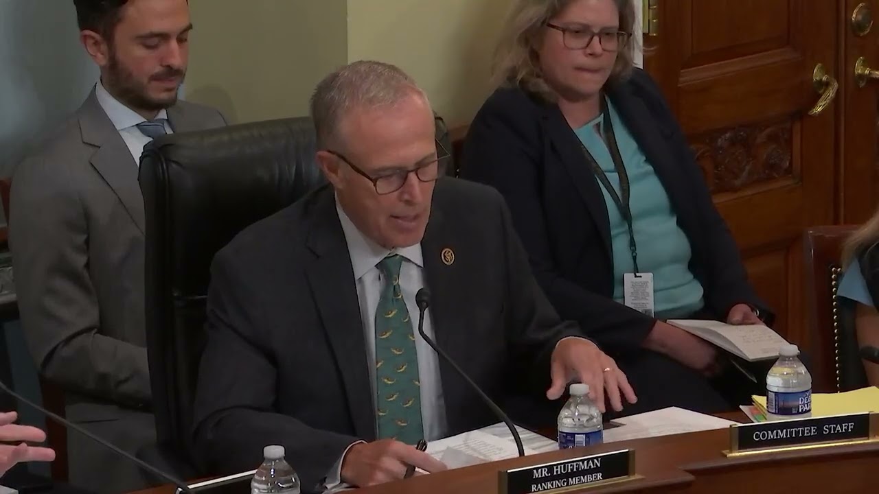 Natural Resources Democrats: No to Polluter Giveaways, Yes to a Clean Energy Future