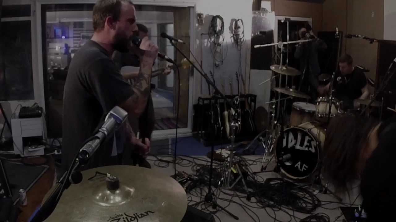 Idles - 'Well Done' (Yala! Sessions)