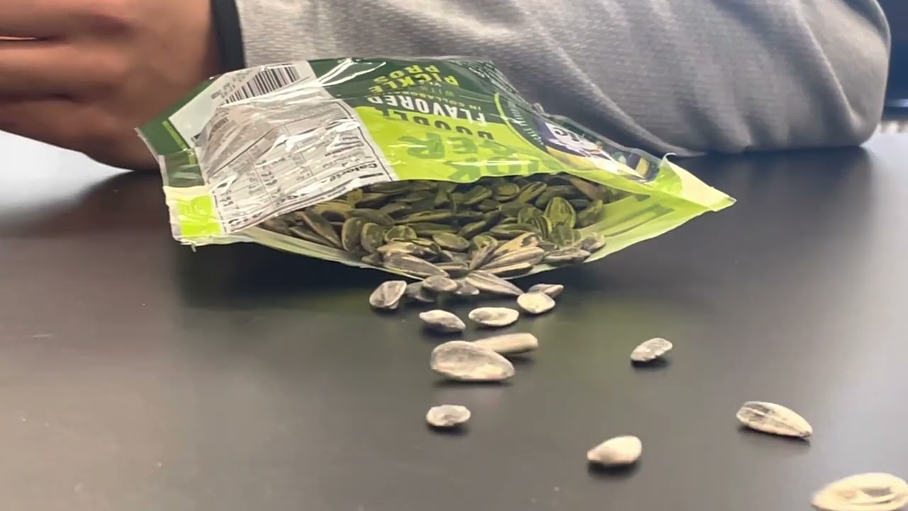 Crackin Sunflower Seeds