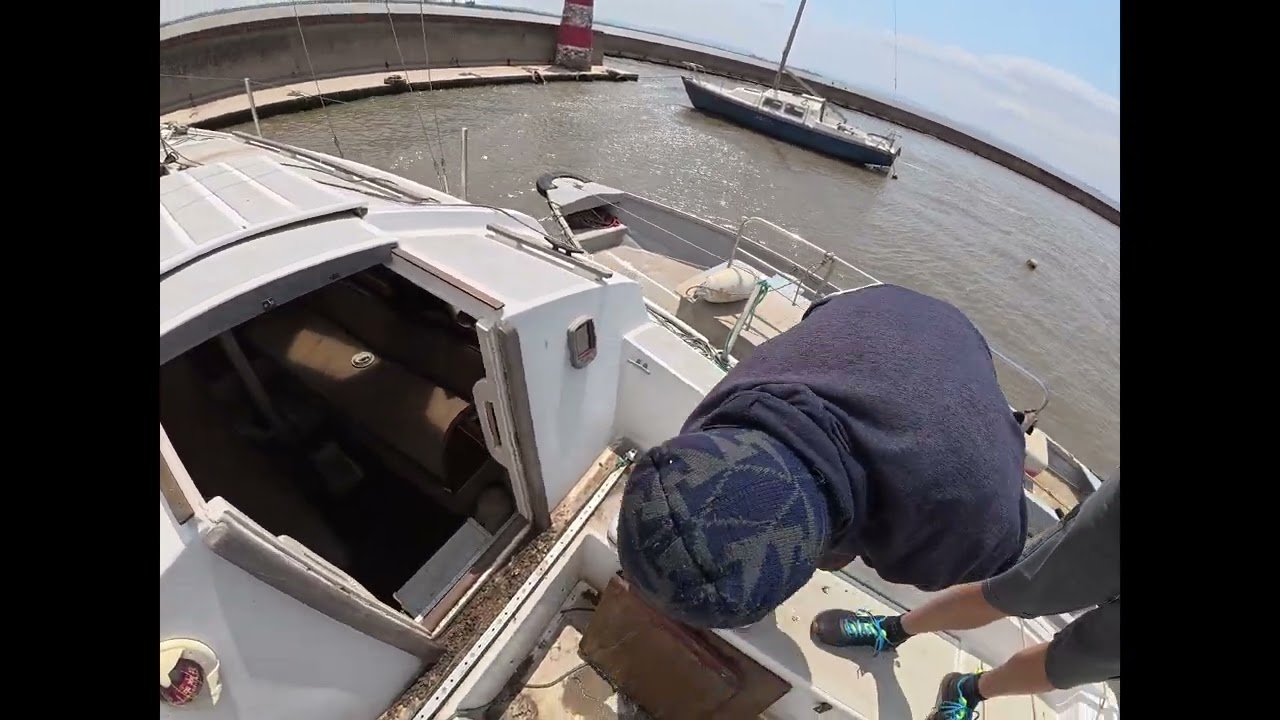 An Idiot on a Sailboat S1E1