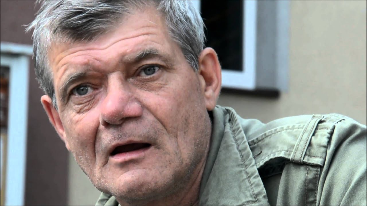 Patryk Hodera rozmawia z Henrykiem Gołębiewskim