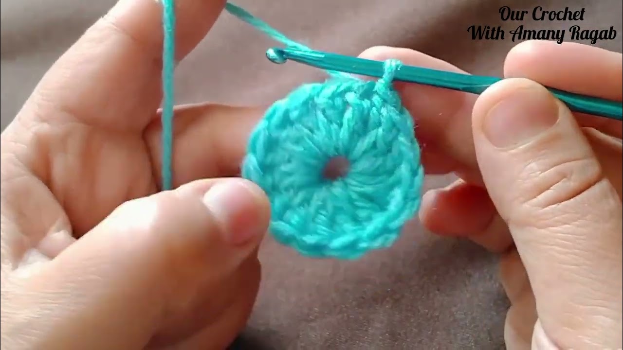 الدرس التانى : تعليم غرزه المنزلقه و الحلقه السحريه للمبتدئين خطوه بخطوه 