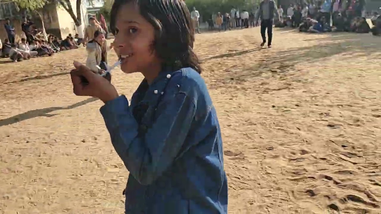 सुभाष पब्लिक स्कूल बरवाली खेल महोत्सव बच्चों की परदर्शन