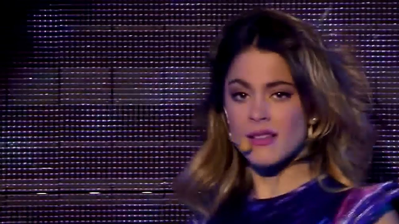 Violetta en los Radio Disney Music Awards 2015 (Supercreativa)