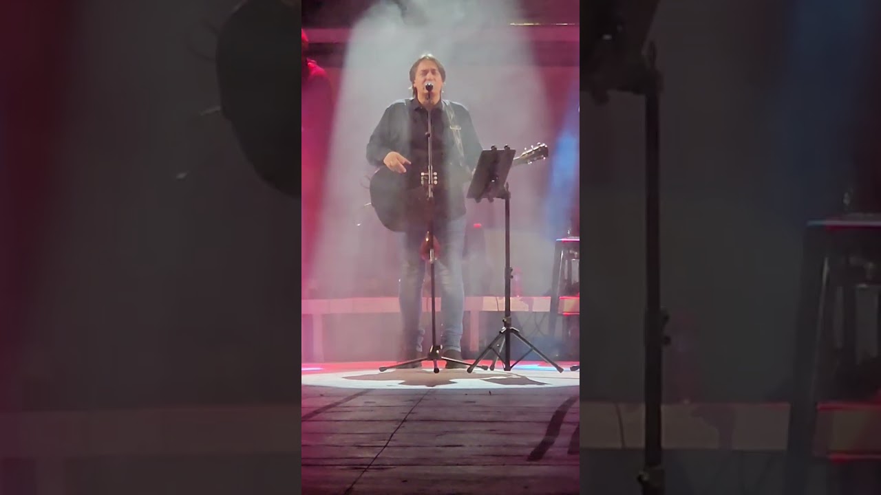 &Sigma;&tau;&eta;&nu; &alpha;&gamma;&kappa;&alpha;&lambda;&iota;ά &tau;&omicron;&upsilon; &Pi;&epsilon;&iota;&rho;&alpha;ί&alpha; - Yiannis Kotsiras