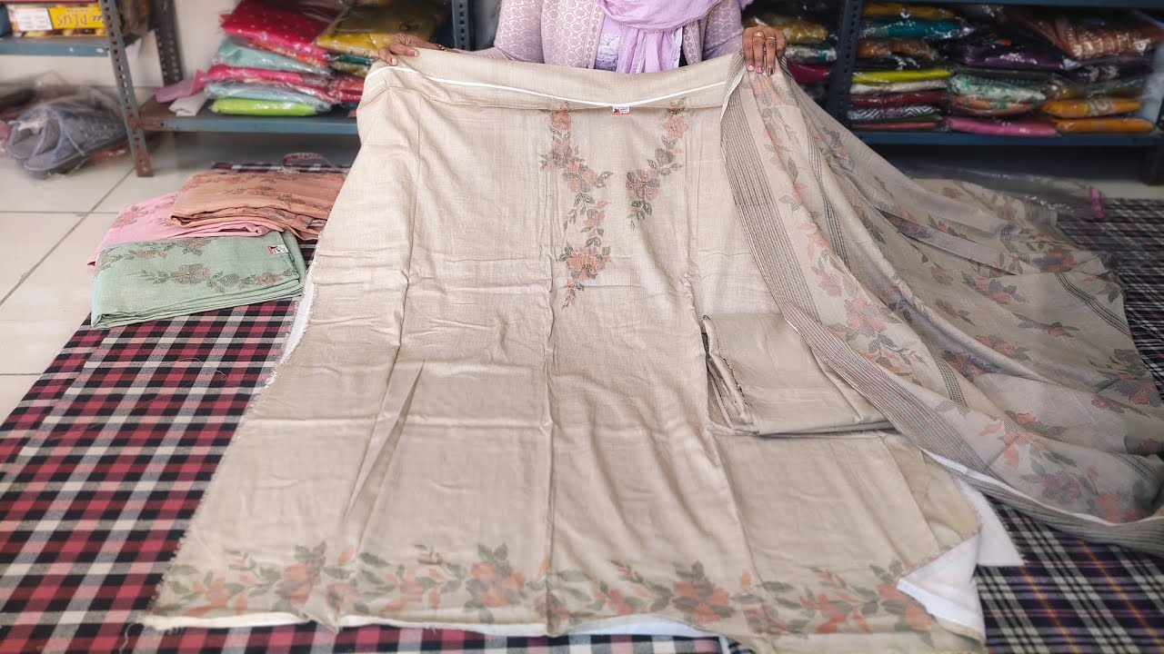 आज की वीडियो में 🎇🫴 एकदम बढ़ियाडिजाइन वाले सूट ☎️🫴7082837228