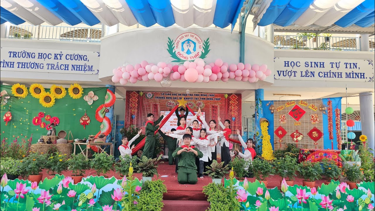 VĂN NGHỆ MỪNG ĐẢNG QUANG VINH, MỪNG XUÂN THẮNG LỢI - CHỦ ĐỀ: 