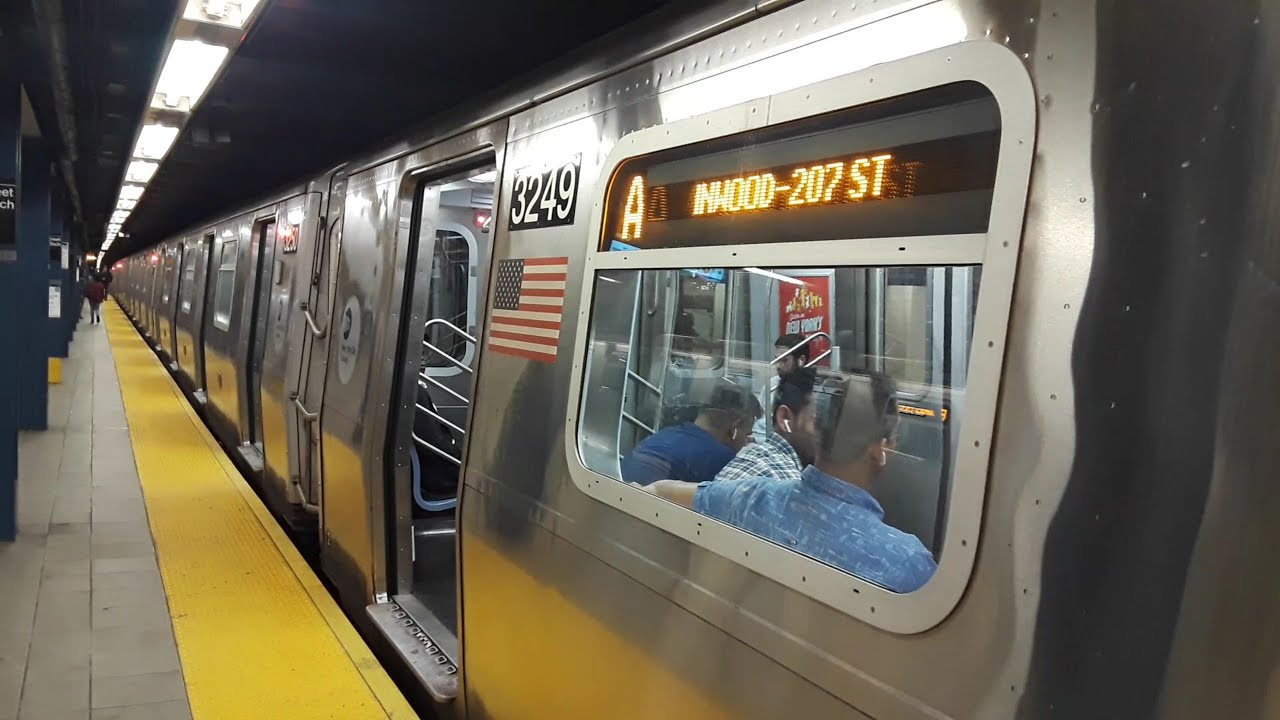IND Fulton Street: Bombardier R179 (A) train [#3248-3257] @ Jay Street - Metrotech