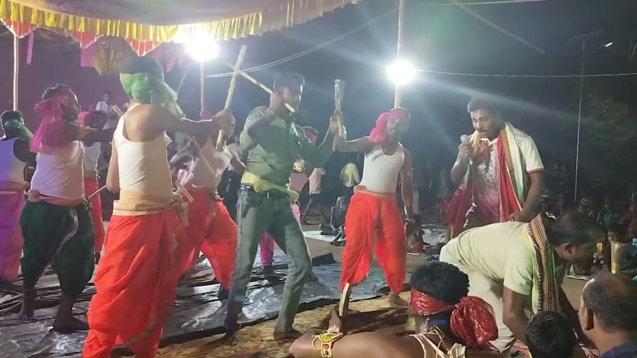 ଗୋପାଳ ଓଗାଳ (ସଭା କେଡେ ସୁନ୍ଦର ତରଳାଏ ପଥର )