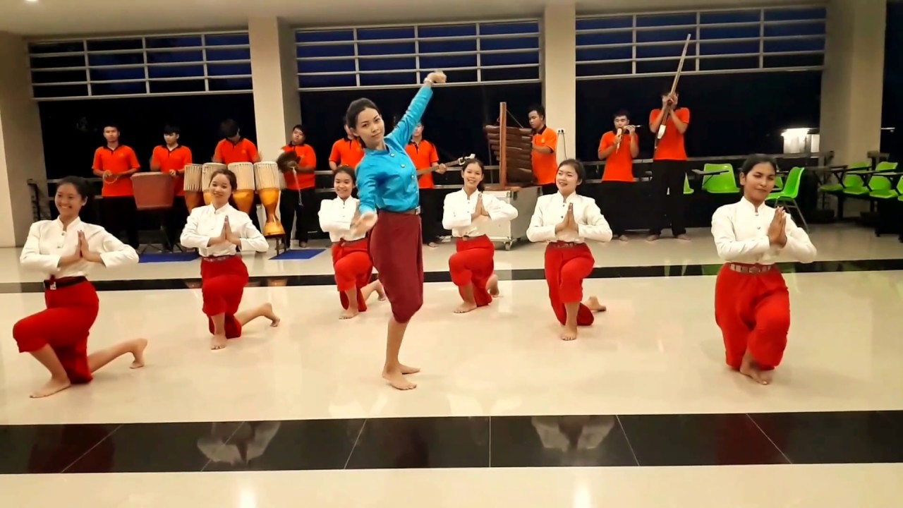 ธิดาฟ้าหยาด