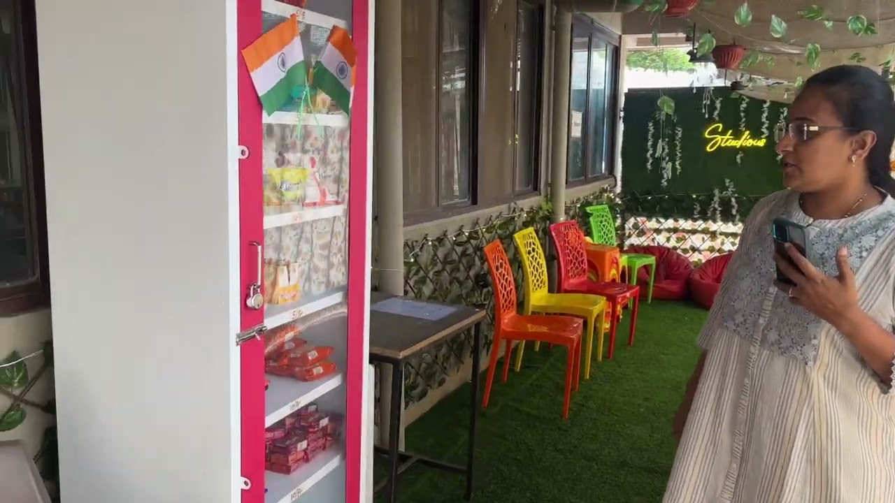 TAKE A TOUR AT STUDIOUS GIRLS HOSTEL!!!