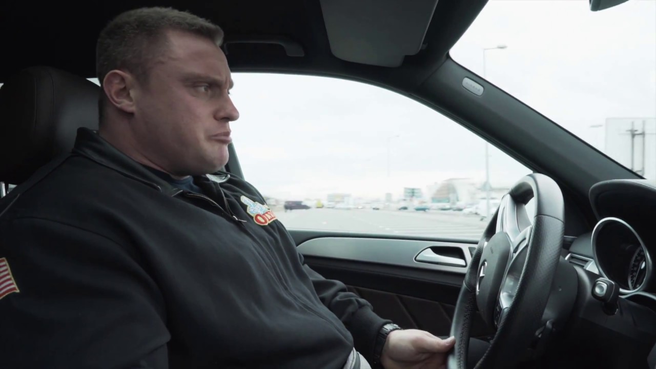Krzysztof Radzikowski testuje Mercedesa GL 350