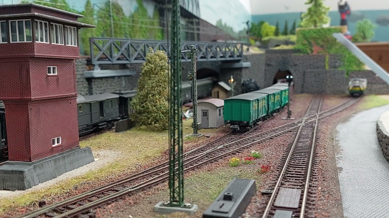 Epoche 3 Nord Süd Express, fast wie zu Reichsbahn Zeiten.