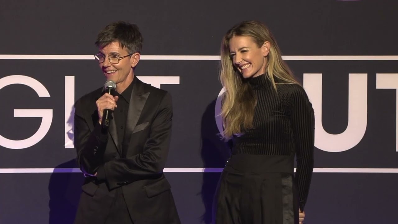 Tig Notaro & Stephanie Allynne receive the Visibility Award ⎹ Family Equality