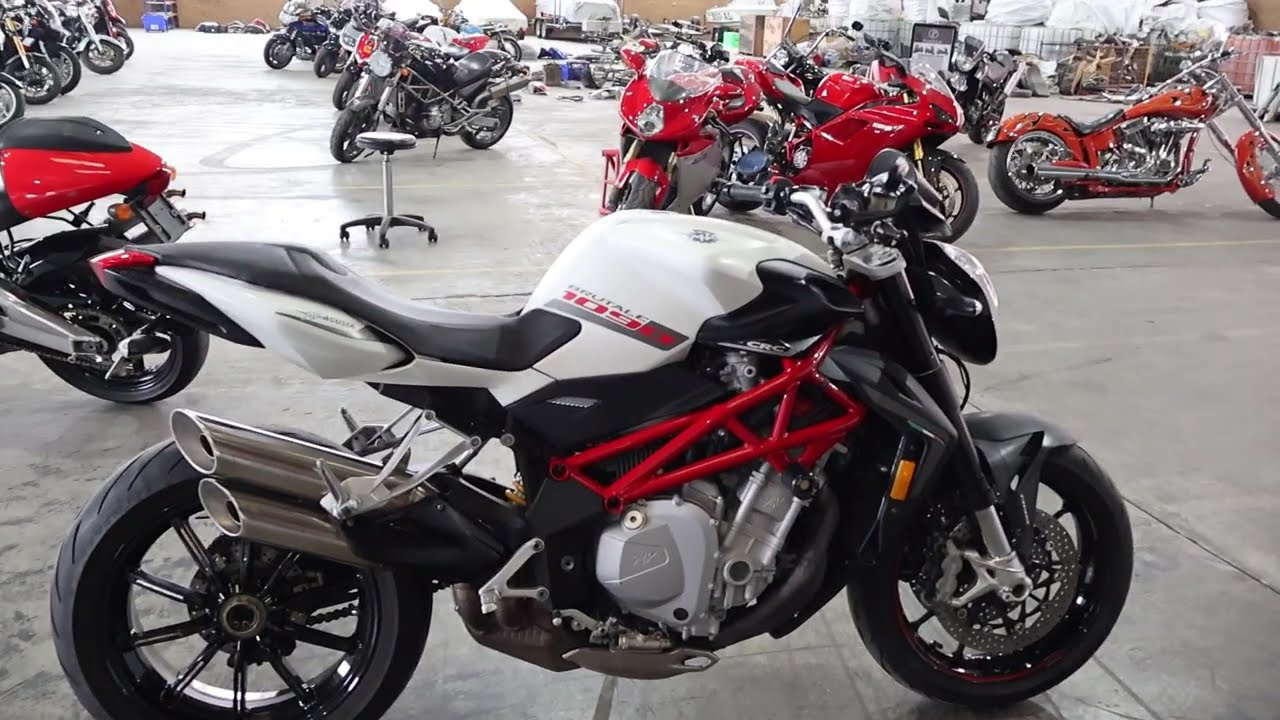 2017 MV Agusta Brutale 1090