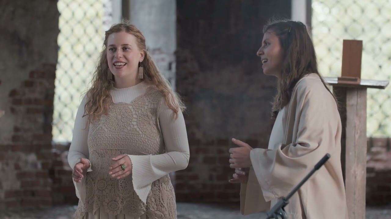 девы hodíla ízba - песни весенне-летнего цикла