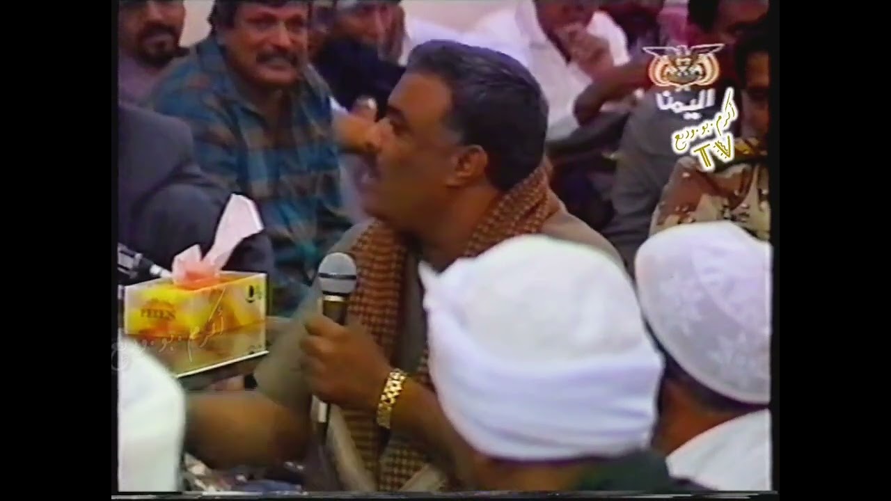 الناس في حفه و هم أثروا  و غرقوا  في الدسم  -  حسن باحارثه