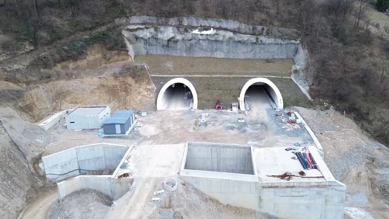 Autoput Koridor 5C.  Ponirak-Koprivna.  Novi kilometri u Novoj godini 
