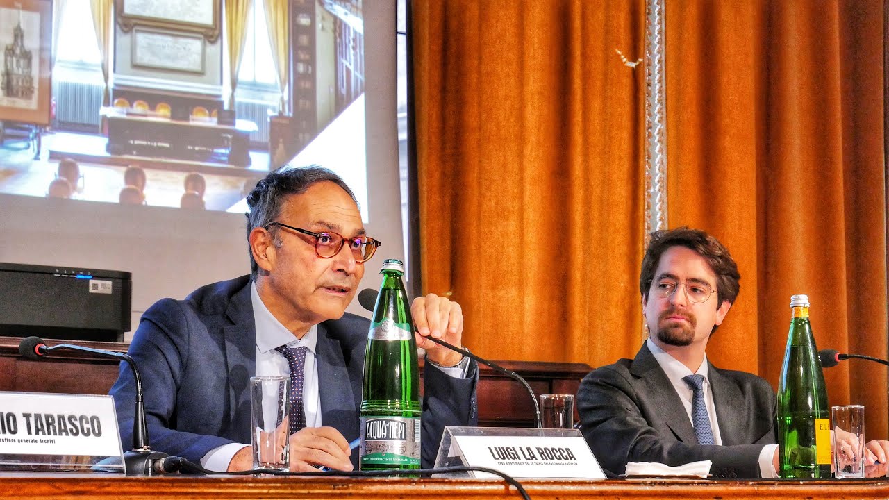 Cerimonia annullo filatelico primi due francobolli Archivi di Stato | Intervento Capo DiT La Rocca