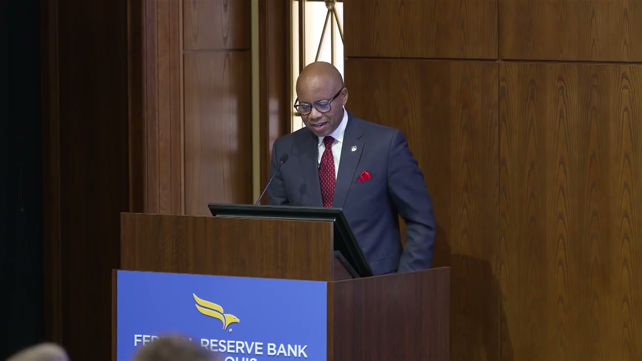 Research Paper Session 3 - Innovation and Technology in Small Business Lending - Kenneth Kelly