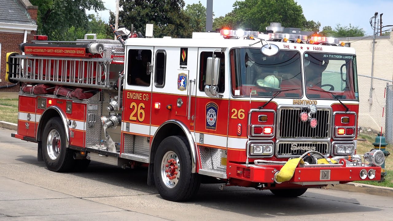 DCFD Engine 26 Responding