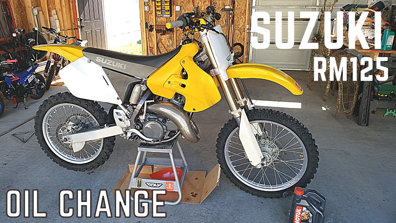 Suzuki RM125 Oil Change