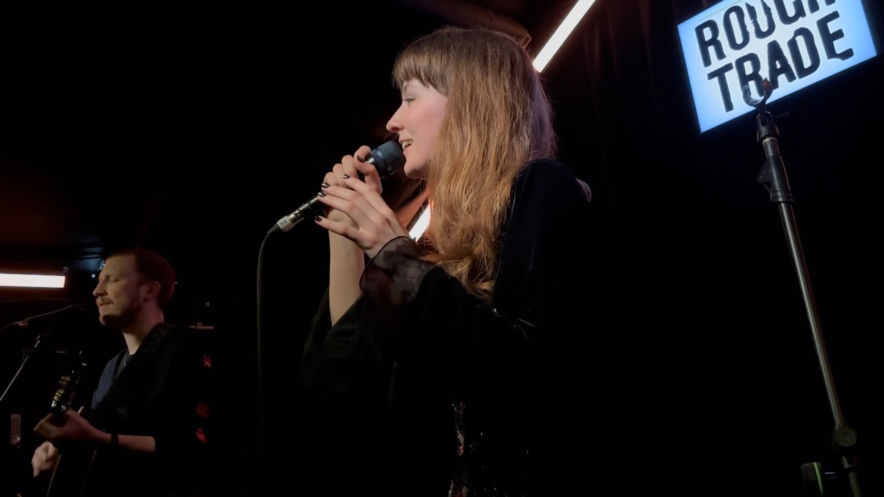 Jenny on Holiday - Dolphins (Live @ Rough Trade, Nottingham)