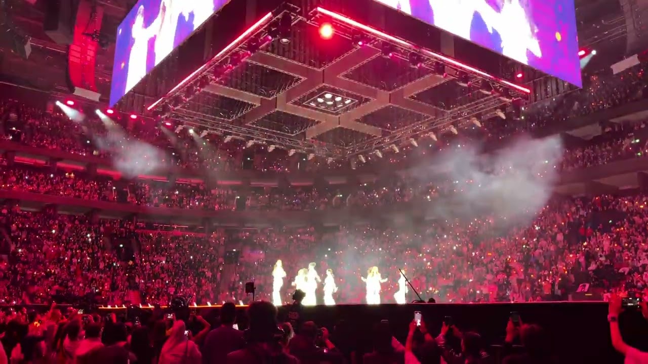 TWICE ‘This Is For’ intro song Montreal Canada #twice #kpop