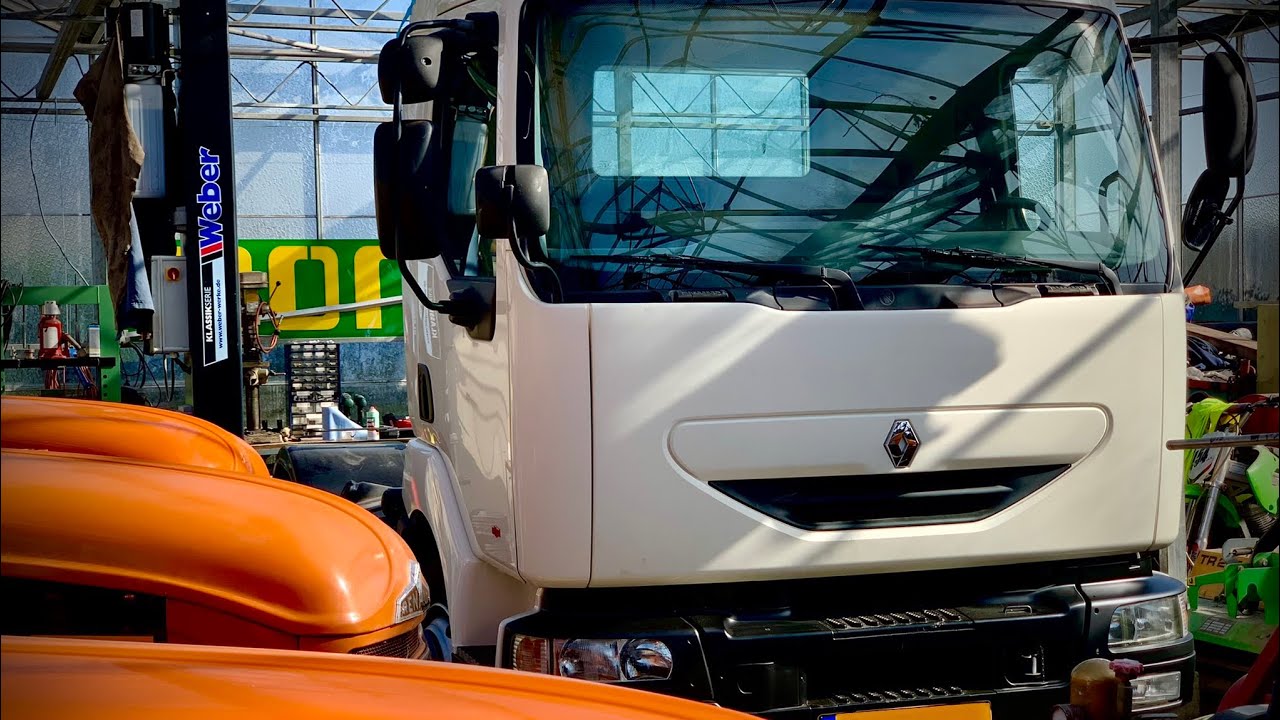 Plaatwerk Renault Midlum vernieuwen !