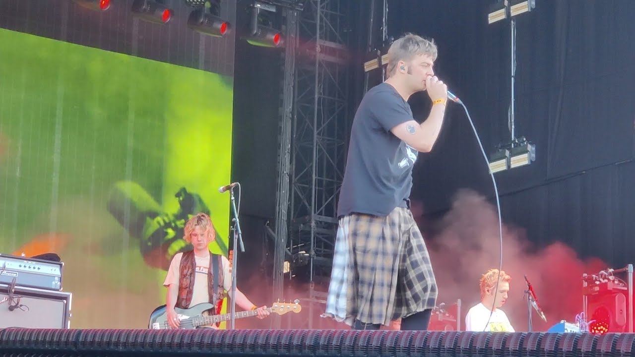 Fontaines D.C. - Starburster (live at Rock Werchter 2025) (front row, HD)