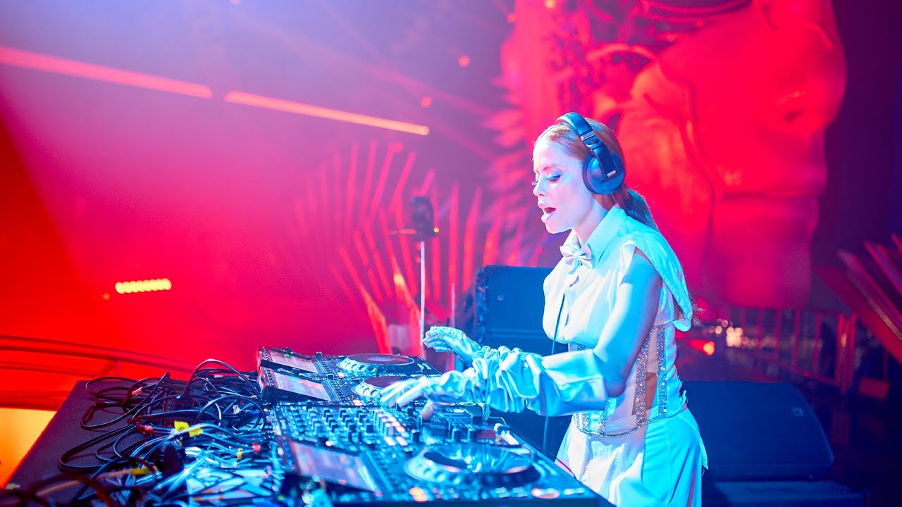 Anne Louise Live | White Party Bangkok Presents First Contact 2024
