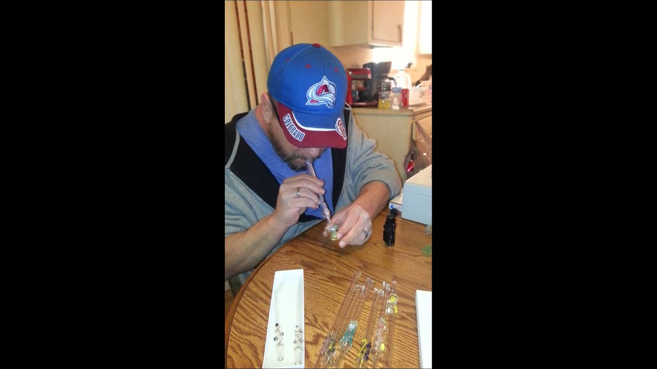 Johnny Hash hitting the DabStraw