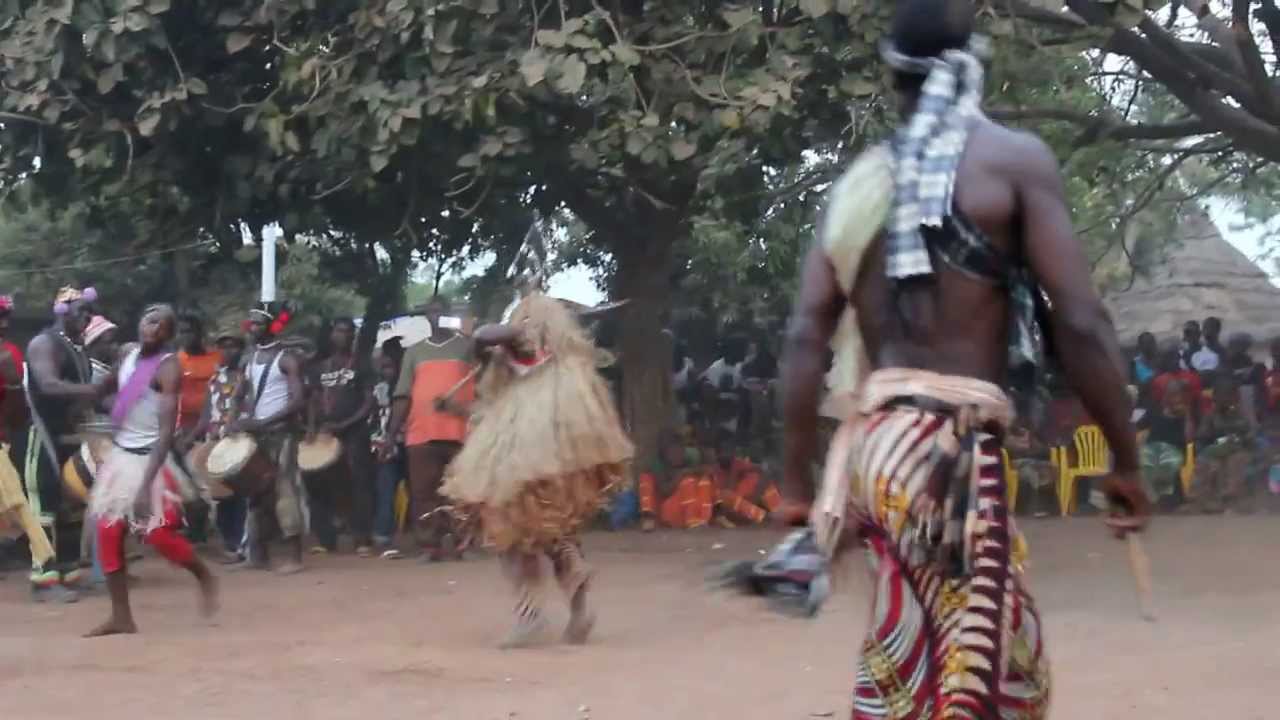 Konden at Festival Hamana, Kouroussa 10.1.2014
