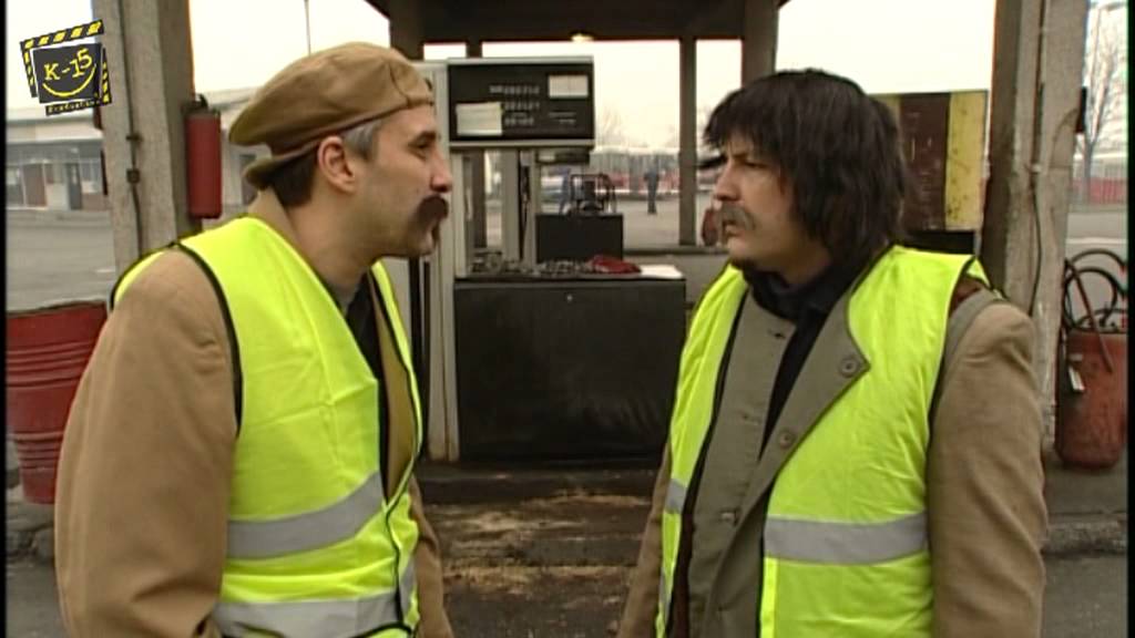 K-15 - Risto i Blazo na benzinska, kombe na voda