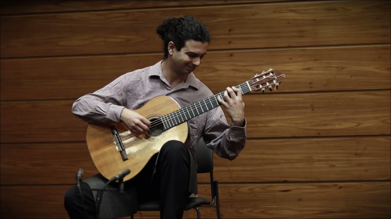 1 mov. da Sonata para Guitarra - Antonio José. Pedro Oers 