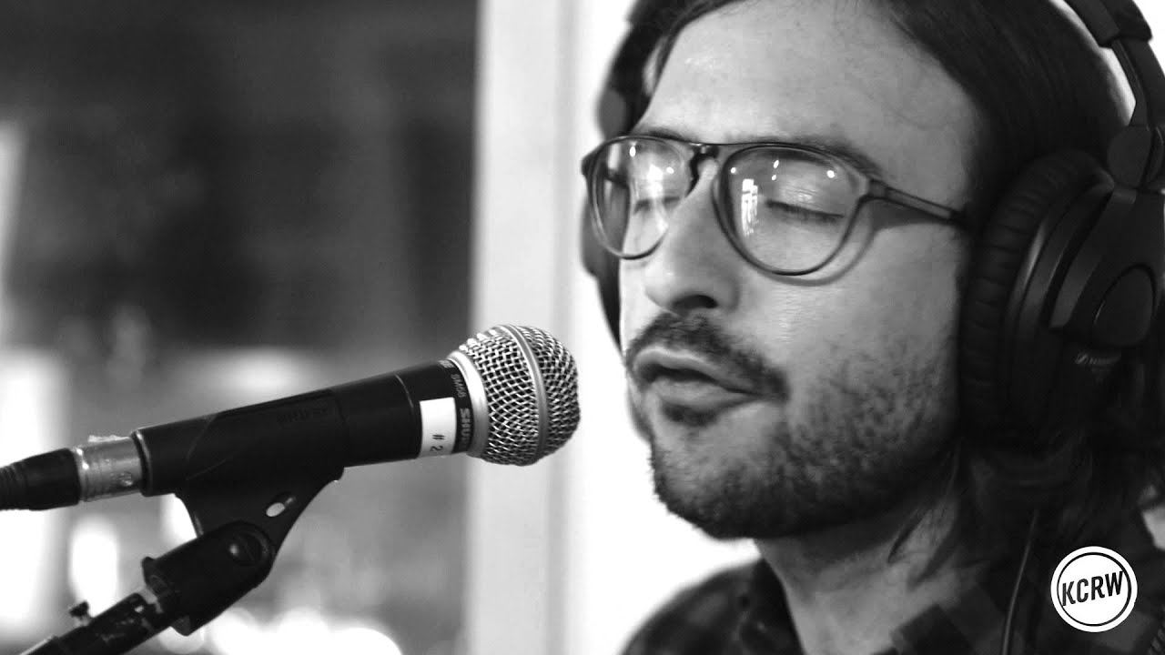 Martin Courtney performing 